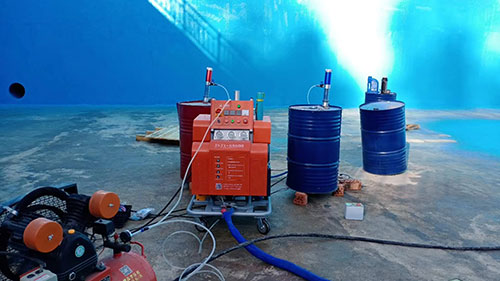 露天鋼廠污水池防腐噴涂機 農(nóng)村污水池是否適用(圖1) h5600露天鋼廠污水池防腐噴涂機
